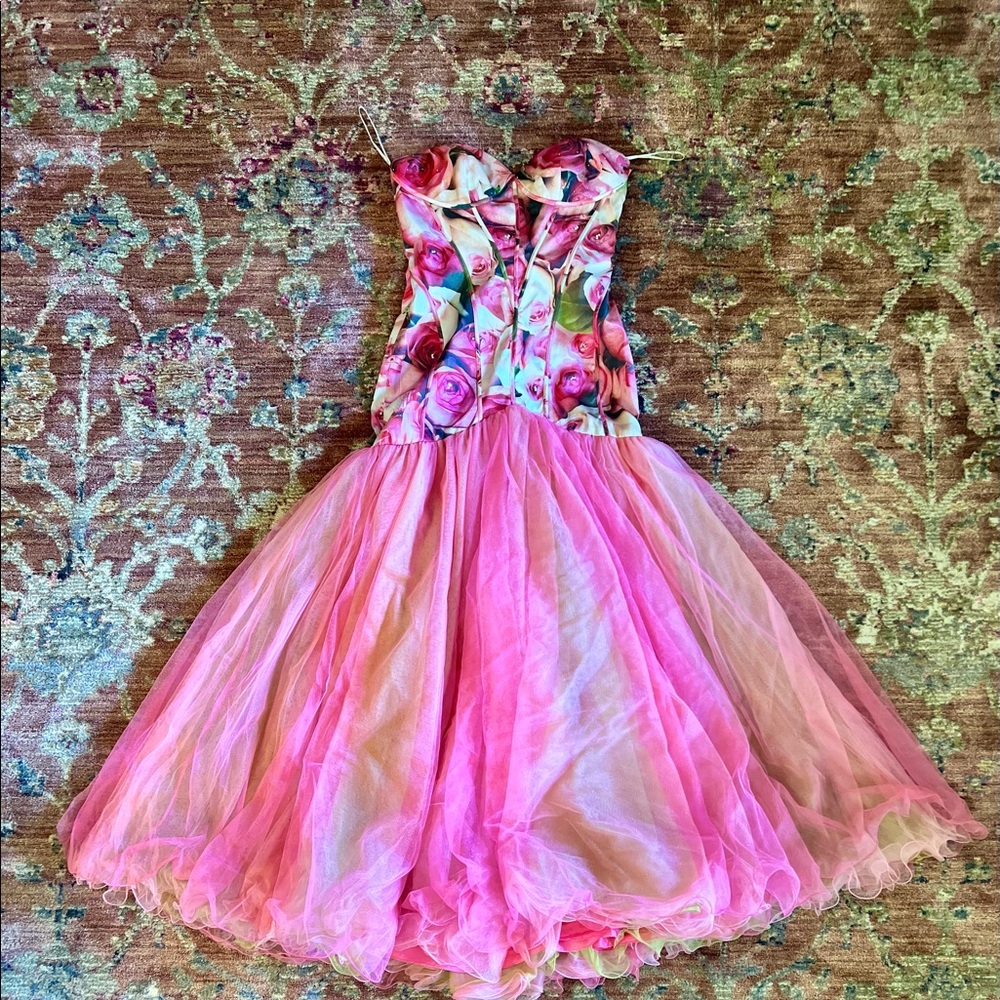 Bright and colorful Sherri Hill formal/prom/pagent dress